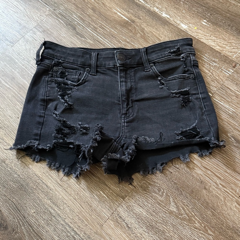 American Eagle Distressed Black Denim Shorts Women’s Size 4 Thrashed